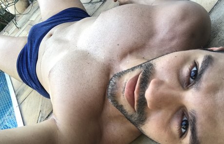 Hugo Castro nude porn onlyfans