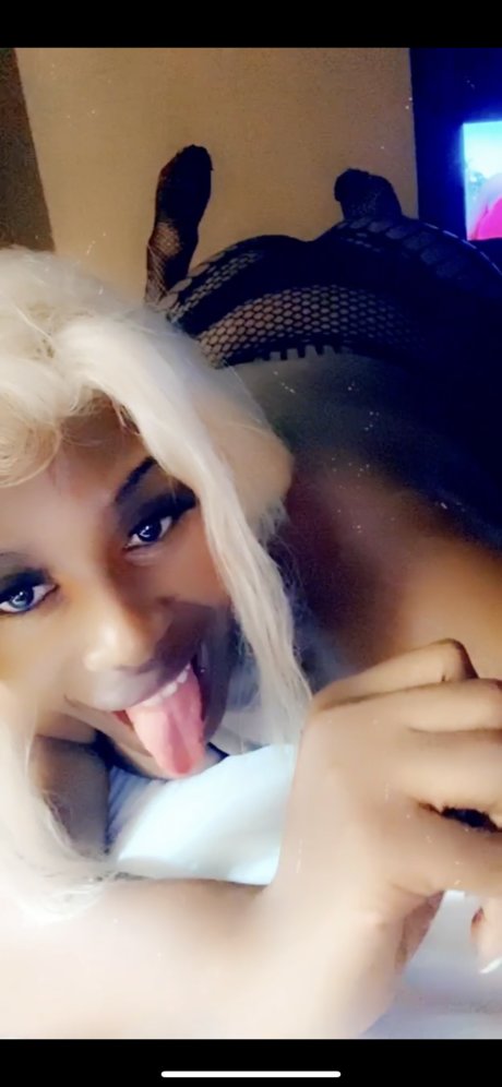 Juicylips nudes onlyfans