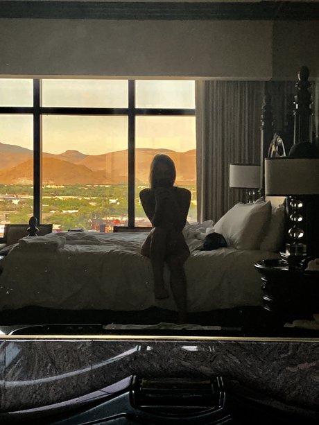 Olivia kalene only fans nudes