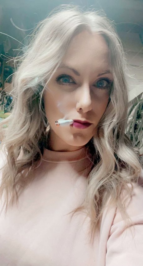 SmokingMlf leaked onlyfans porn