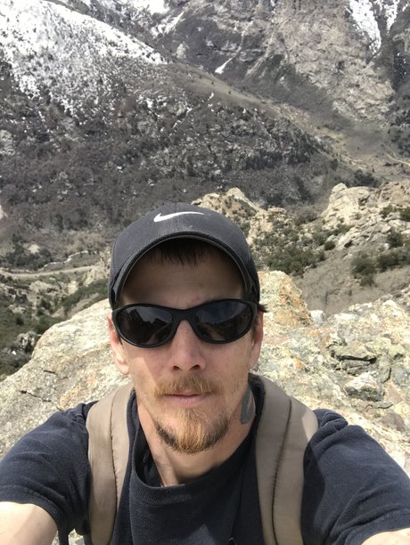 Someguy3e is on onlyfans