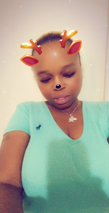 Slippieswetdreams onlyfans photos