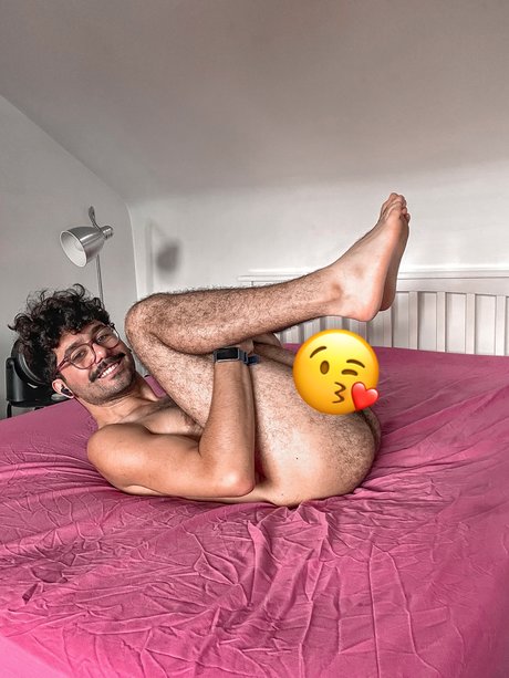 Solito Boy onlyfans nude tits