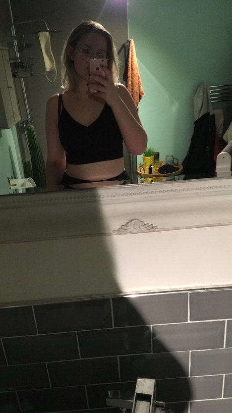 Sophia Brown leaked onlyfans pictures