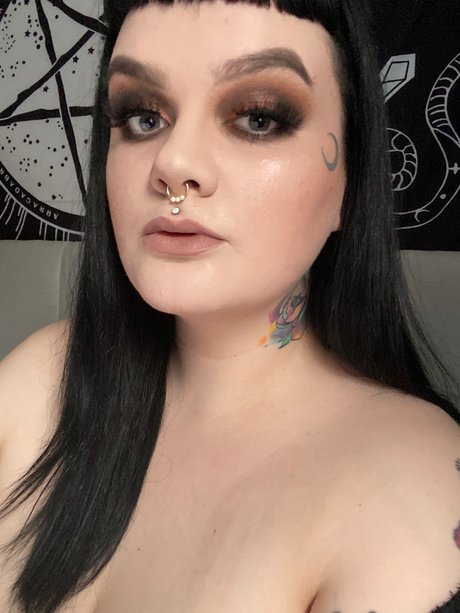 SOF A THE AMAZON onlyfans