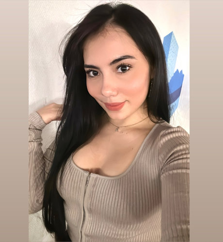 Sofia Owers nude only fans