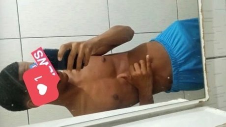 Novinho brasileiro boobs onlyfans