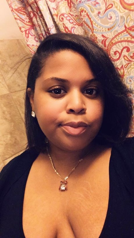 London Brown nude leak onlyfans