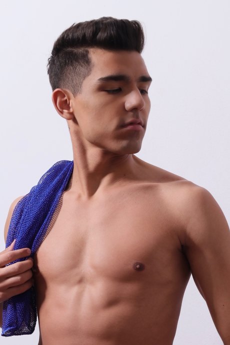 FELIX HARRIS onlyfans naked leaked