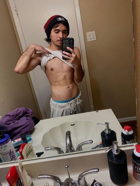 graves onlyfans nudes leak