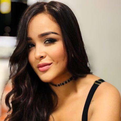 Leidy Lozano onlyfans nude photos
