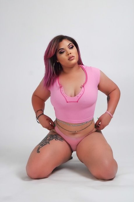 Kimora Jhen_ onlyfans images