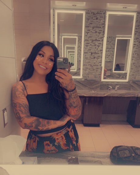 D Dee leaked onlyfans sextape