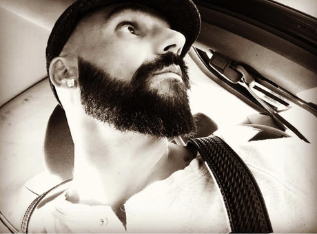 THE OFFICIAL GAY GUY onlyfans photos