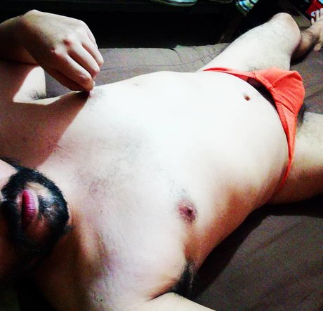 Jaguar latino a pelo onlyfans nide