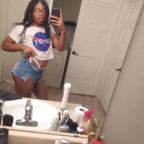 Tha Red stalllion22 nude onlyfans leak