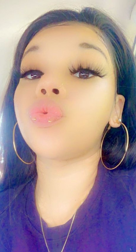 Agee_ onlyfans explicit content