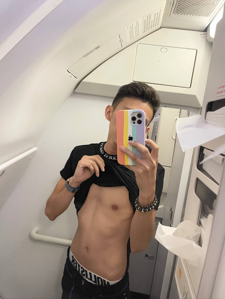 Eduardo Nicoletti onlyfans leaks porn