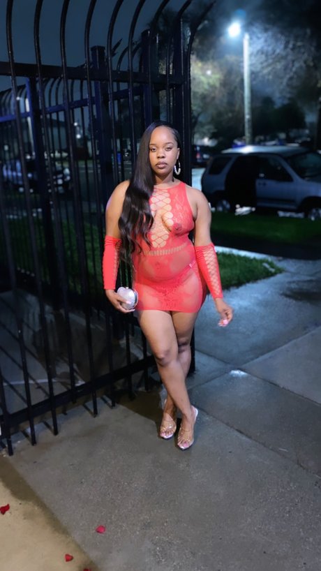 Imalreadyfamousbootsieboo onlyfans strip tease