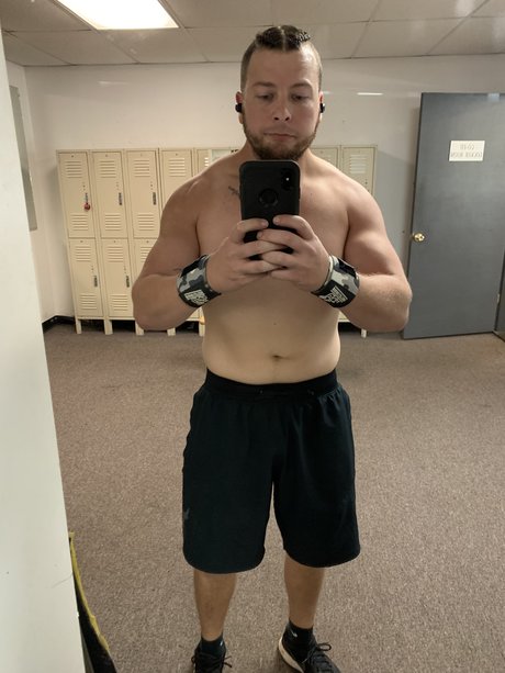 Wyt3mic onlyfans nude porn