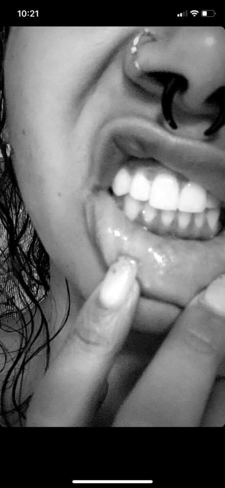 Goddess Calypso Mz Fortune onlyfans model