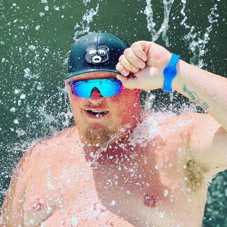 WestCub86 onlyfans boobs