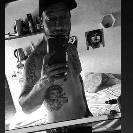 Toby Vittorio onlyfans boobs