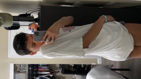 Tavi_ onlyfans explicit content