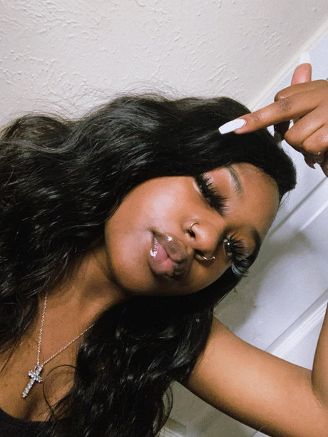 Pettyroutines only fans leaked porn