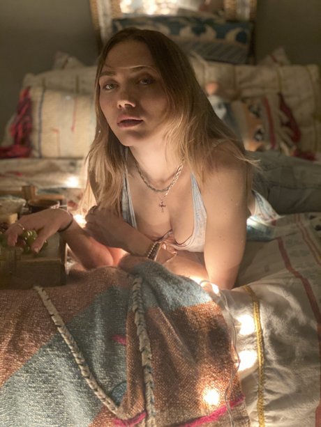 Opalescent nude onlyfans