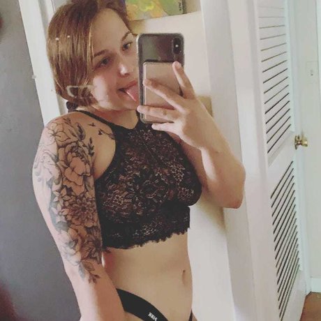 Paula Wear new onlyfans leaks