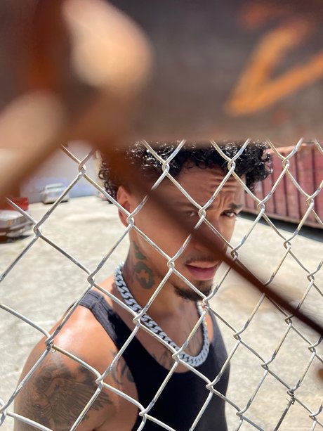 Ezra Arcane onlyfans nude pictures