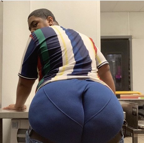 Phatbootyking1 onlyfans model