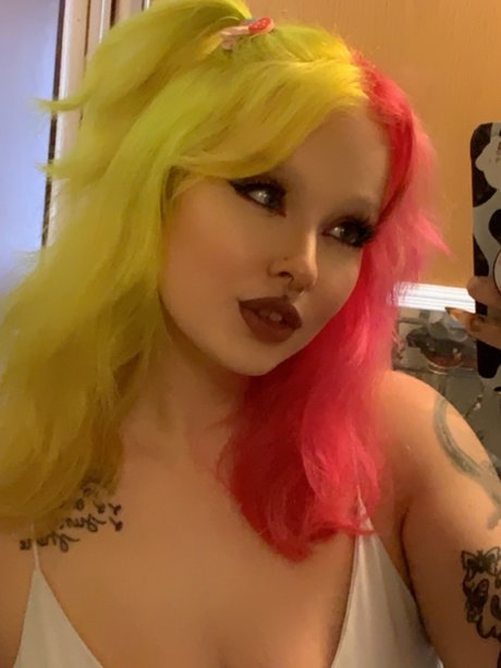 Cambria Marie nude onlyfans