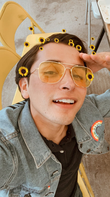 Cris y los Dinos onlyfans leaked tits