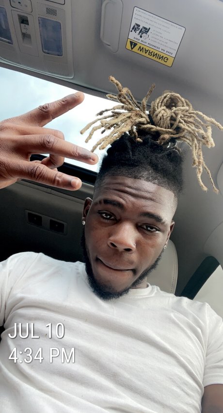 Dayoungan onlyfans leak ass