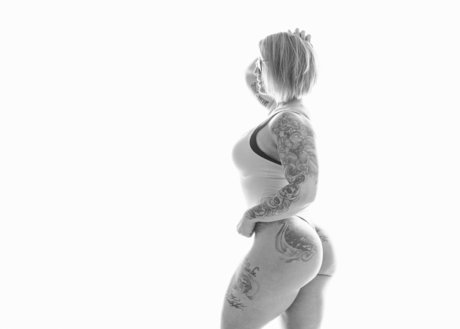 Amanda J sex onlyfans