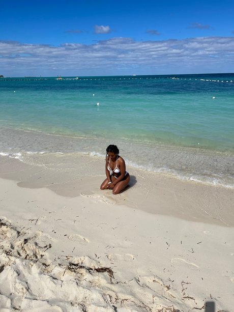 HoneyBBabe onlyfans leaked pictures