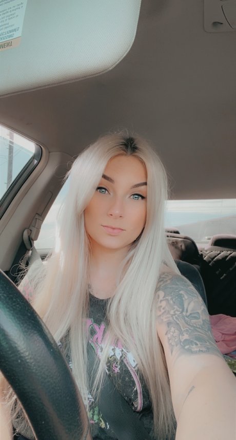 H Jay onlyfans leakes