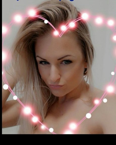 PaigeEvans naked leaked onlyfans