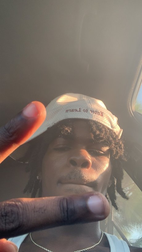 Xavier Love porn onlyfans