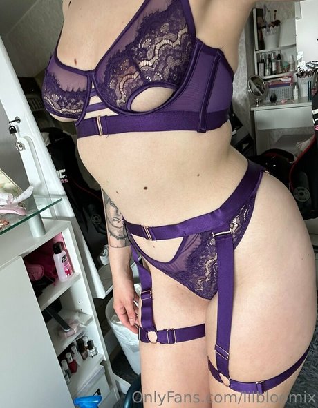 lilbloomix xxx onlyfans