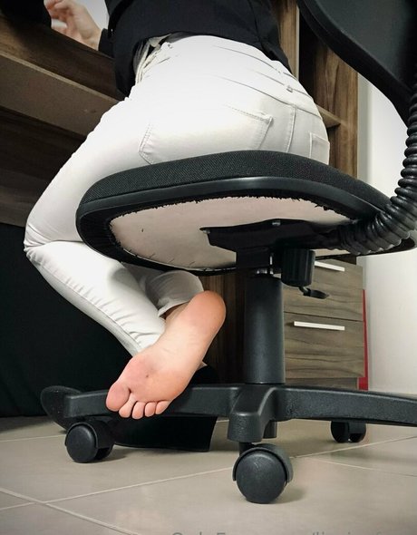 lizzie feet leak onlyfans nude