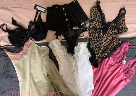 naughtymother onlyfans pics