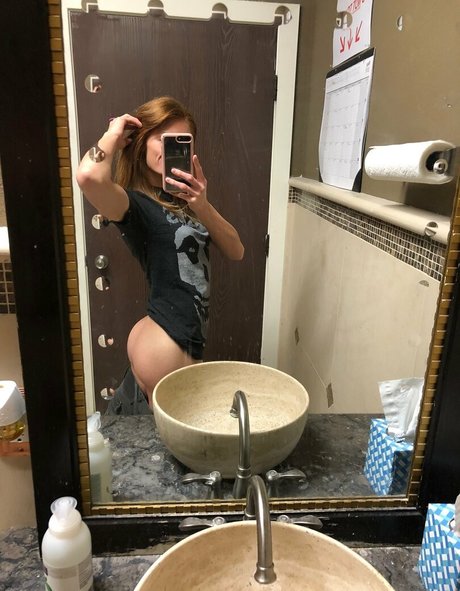 jessiraefree onlyfans nude