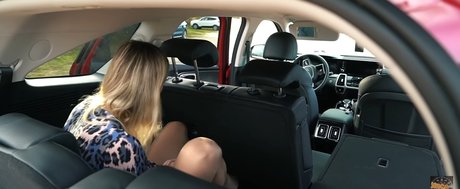 Lisa Rulit onlyfans sex tape