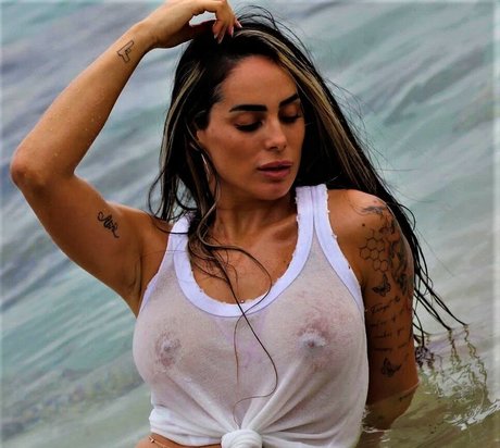 Alin Levi onlyfans sextape