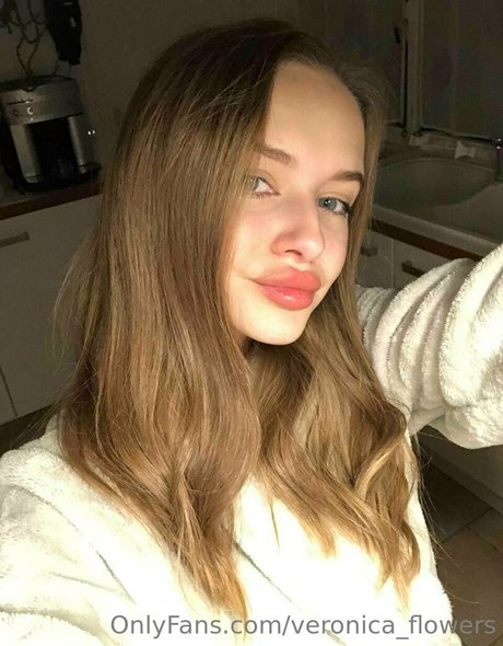veronica flowers onlyfans leaks.