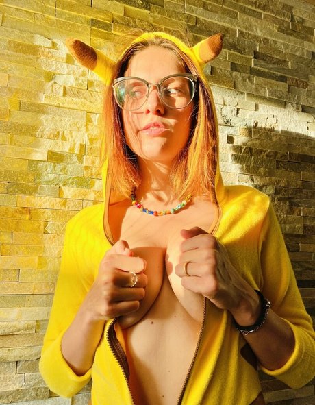 eggs out onlyfans leams