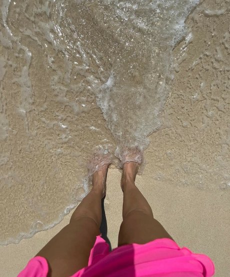 Andrea Helfrich onlyfans pictures